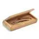 Couteau sommelier personnalisé à manche en bambou présenté dans son coffret cadeau en bambou ouvert