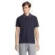 Polo bicolore marine à liseré blanc en coton peigné, patte deux boutons, porté avec un pantalon gris