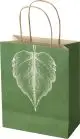 Petit sac papier personnalisé format portrait imprimé vert forêt avec grande feuille blanche et anses torsadées kraft