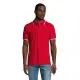 Polo homme personnalisé rouge en piqué de coton avec col et manches à liserés blancs contrastés, porté de face
