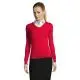 Pull femme personnalisé GALAXY WOMEN rouge col V porté sur une chemise blanche, coupe ajustée et poignets en côte