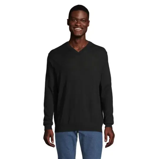 Pull col V personnalisé SULLIVAN MEN noir en maille fine, porté par un homme avec un jean, vue de face