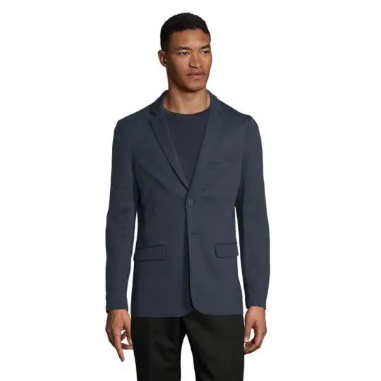 Blazer homme personnalisé MARCEL MEN bleu nuit en maille piquée porté de face avec col tailleur et 2 boutons
