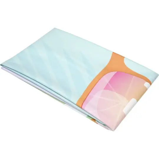 Drap de plage personnalisé plié, imprimé en sublimation d'un dégradé pastel bleu ciel, orange et rose