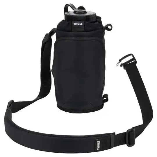Porte-bouteille Thule EnRoute noir en nylon avec sangle bandoulière réglable et gourde glissée à l'intérieur
