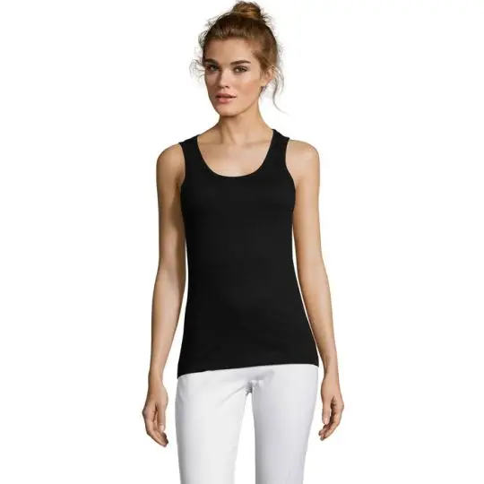 Débardeur femme publicitaire noir en jersey de coton semi-peigné porté de face avec un pantalon blanc