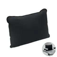 Coussin personnalisé SUICUSH noir en suédine avec passepoil, utilisable comme coussin de dos sur un fauteuil
