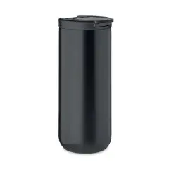 Mug isotherme personnalisé noir 330 ml à double paroi avec couvercle plat, vue de face sur fond blanc