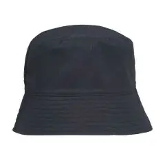 Bob personnalisé en nylon recyclé coloris bleu marine vu de face, bord rabattu orné de surpiqûres