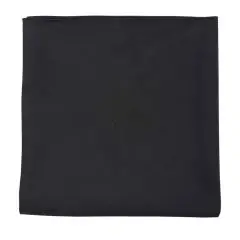 Serviette microfibre publicitaire ATOLL 70 noire pliée en carré, tissu fin et bords surjetés, vue de dessus