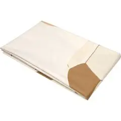 Serviette de plage personnalisée en RPET pliée, imprimée en sublimation de tons crème et caramel