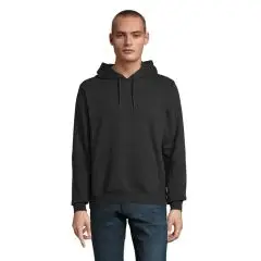 Sweat à capuche personnalisé noir profond porté par un homme, poche kangourou et cordons ton sur ton, vue de face