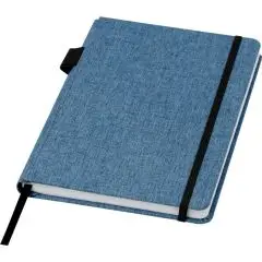 Carnet A5 personnalisable bleu jean en tissu RPET recyclé avec élastique noir et marque-page ruban, format 21.5x14.5cm poids 260g