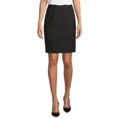 Jupe droite femme personnalisée CONSTANCE noir profond portée de face, longueur au-dessus du genou et haut blanc