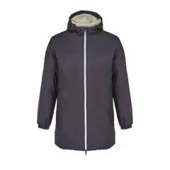 Parka personnalisée ASTRA noir profond à capuche doublée sherpa et zip contrasté, vue de face sur fond blanc