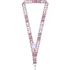 Cordon tour de cou personnalisé NEVE sublimé de chevrons rouges et bleus sur fond blanc avec crochet en métal
